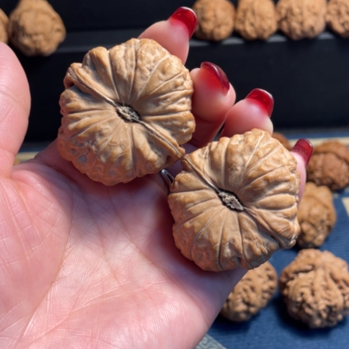 【闪购商品】核桃手串/手链落****南瓜dun 43