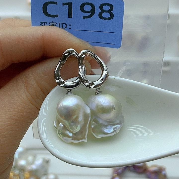 淡水珍珠颈饰未镶嵌