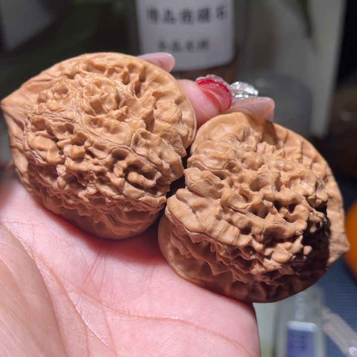 桃核把件特**人               45