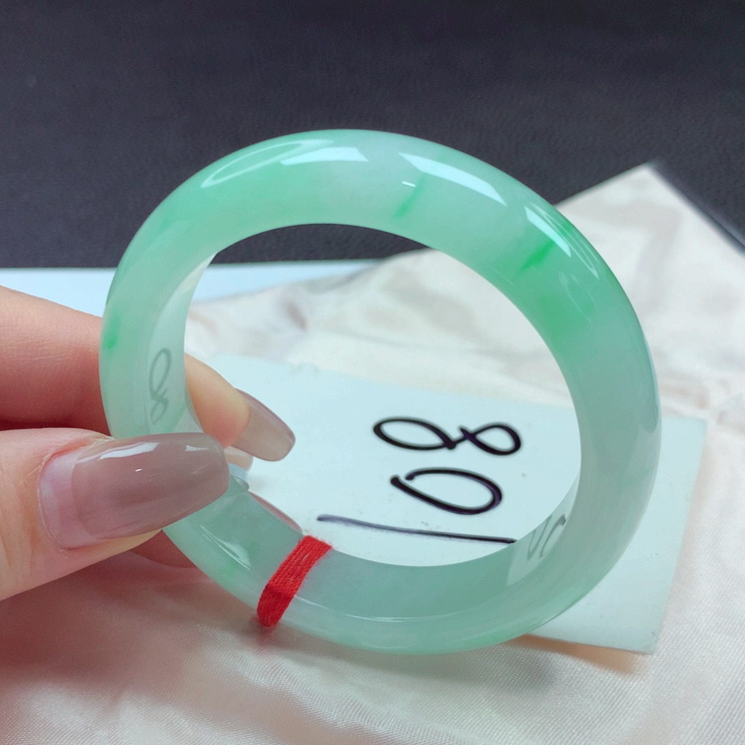 翡翠手镯未镶嵌手镯51