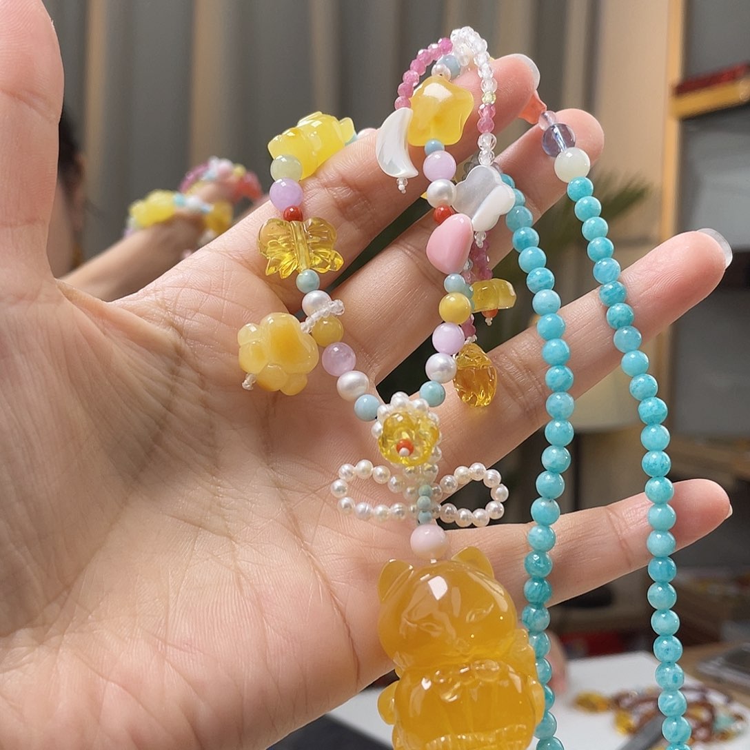 琥珀裸石未镶嵌蜜蜡吊坠