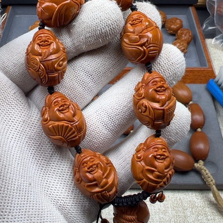 橄榄核手串?****࿐橄榄核雕工艺制作