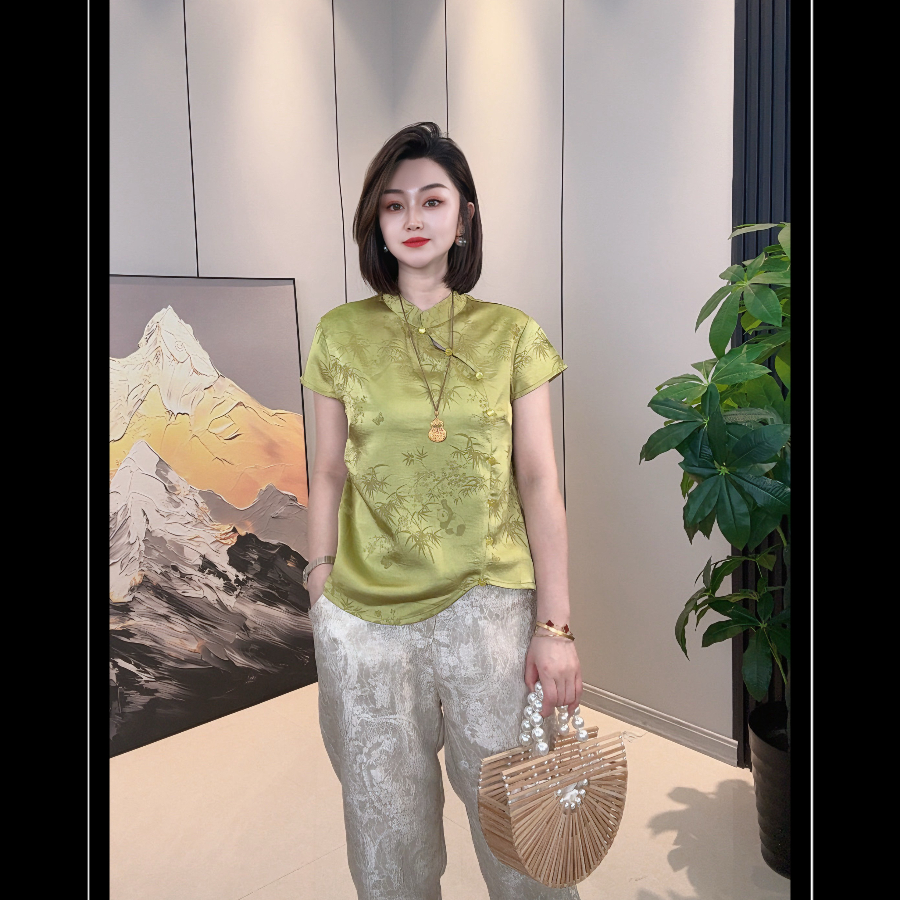 8156【熊猫抱竹】新中式国风醋酸轻奢高端绿色提花立领短袖夏季新款