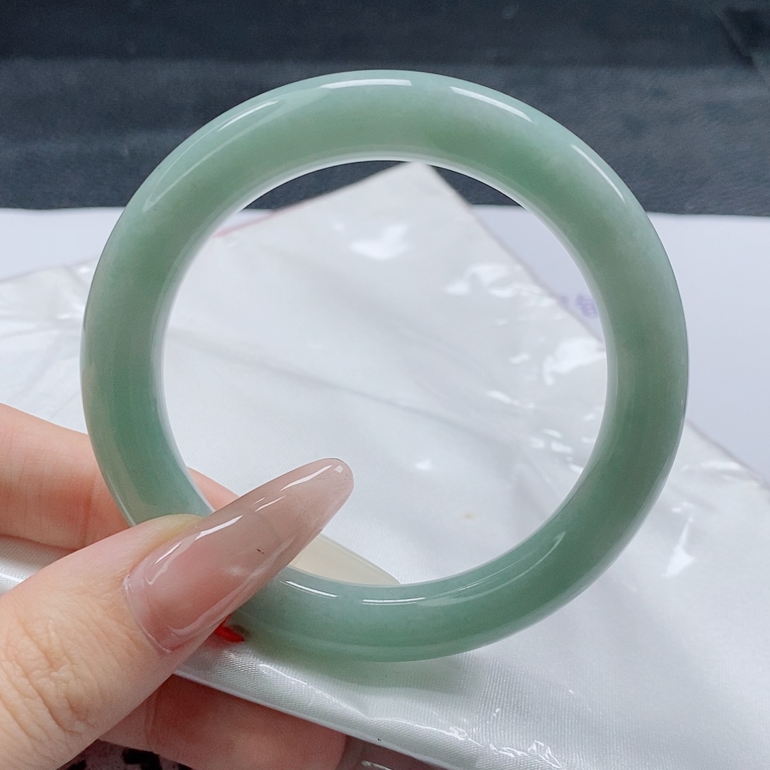 【闪购商品】未镶嵌手镯（圆镯）翡翠459号