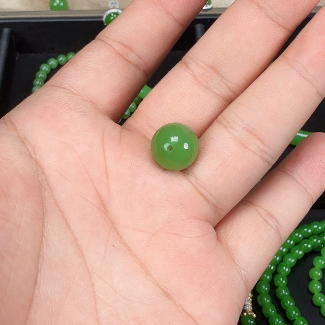 世***！未镶嵌和田玉珠宝半成品