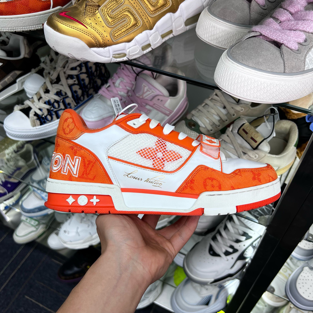 99新 LouisVuitton/路易威登 TRAINER 魔术贴 尺码/UK7 YH14717