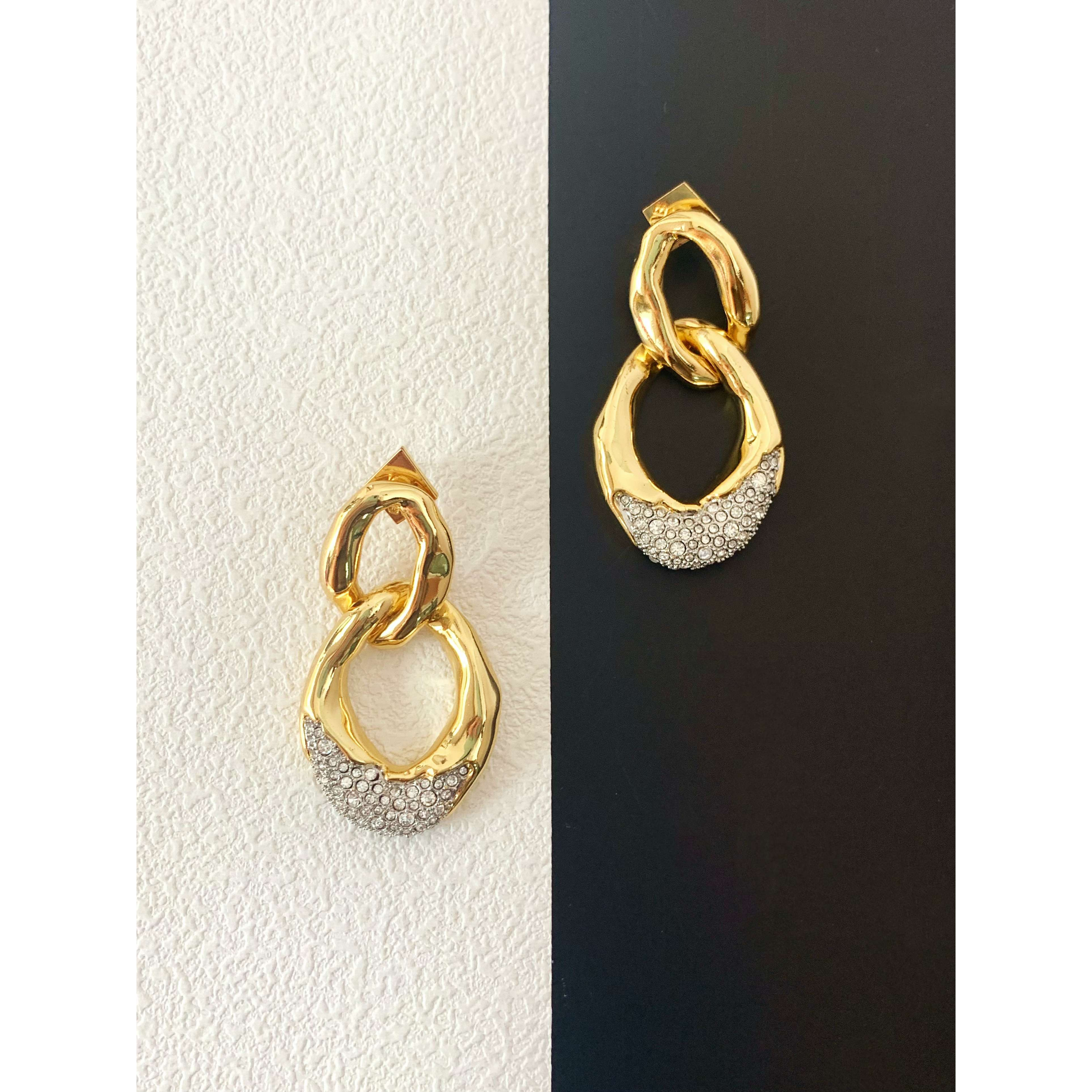 非金属耳饰 外贸小众鬼才设计镶钻双圈相扣八字型高级感个性耳环