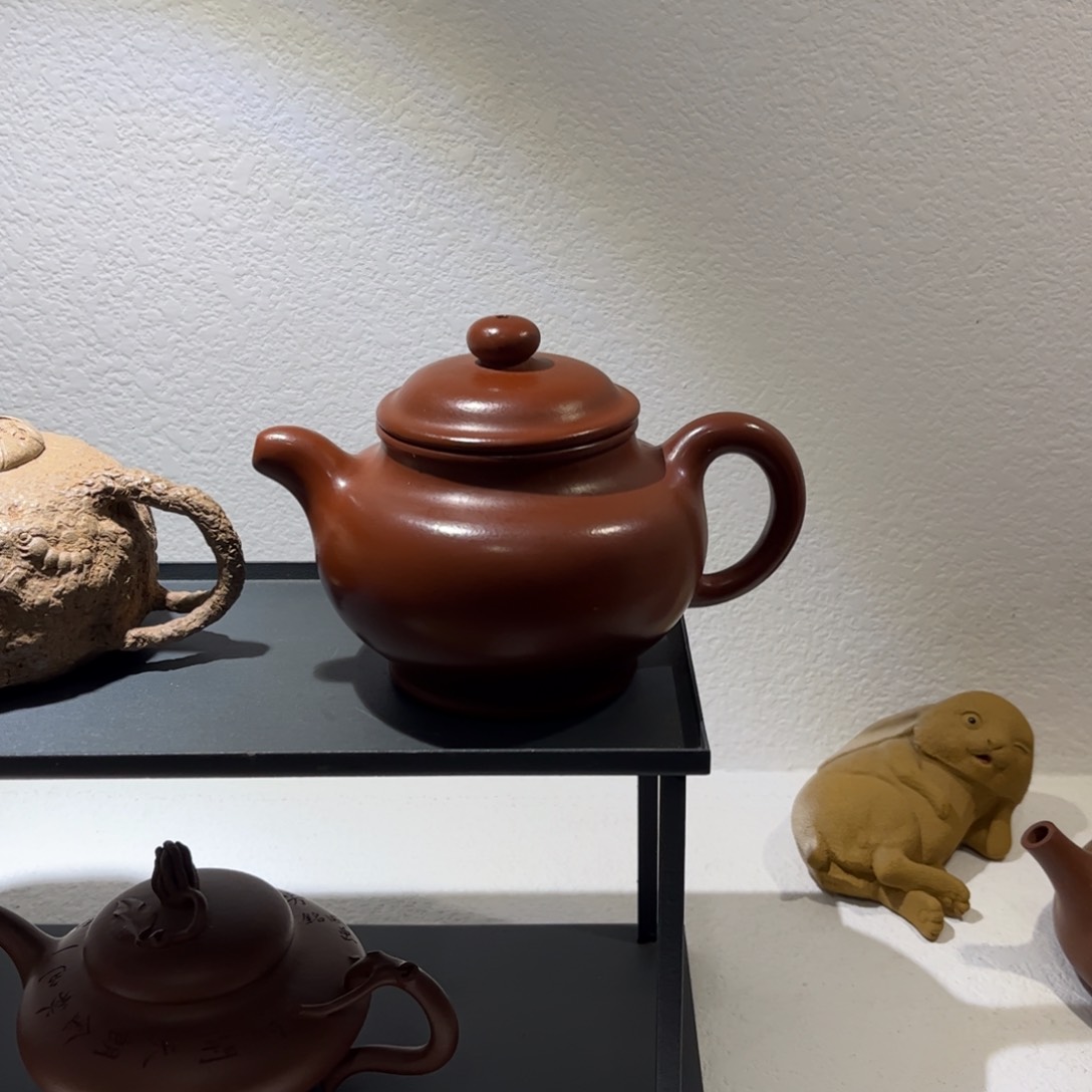 紫砂茶壶在*边紫砂 原矿泥料