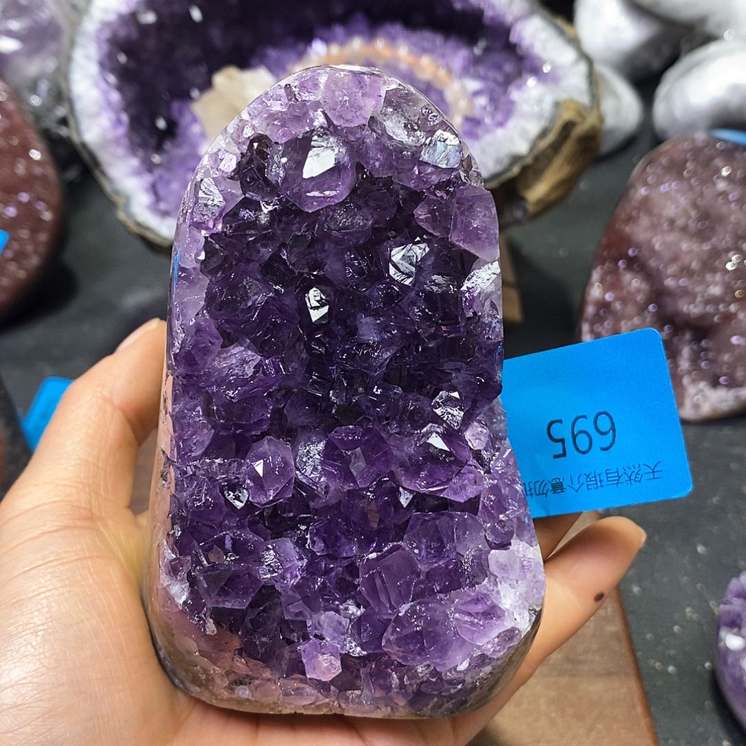 水晶大型摆件（非配饰）未镶嵌