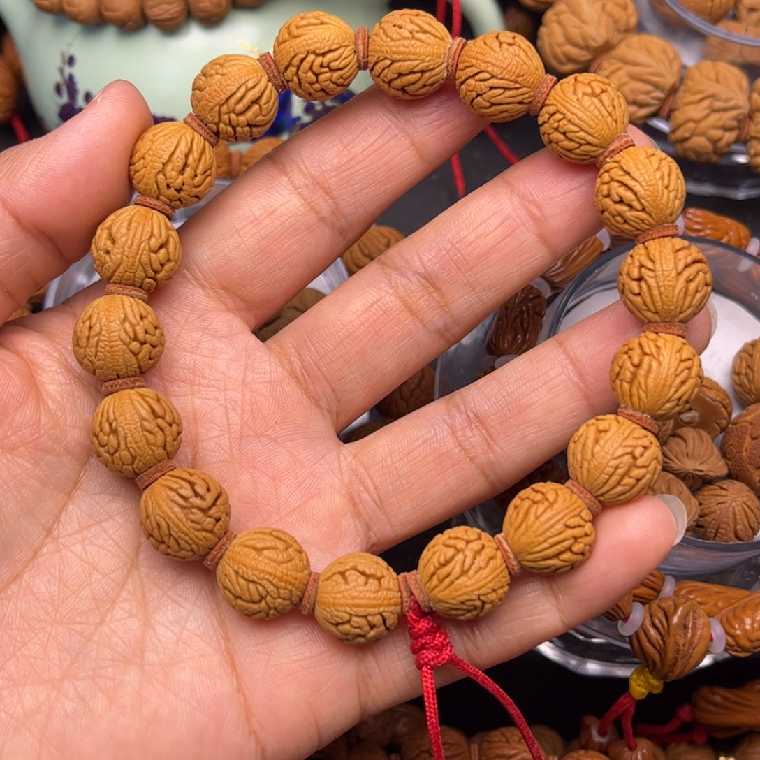 啊***茶桃核吊坠龙纹桃核