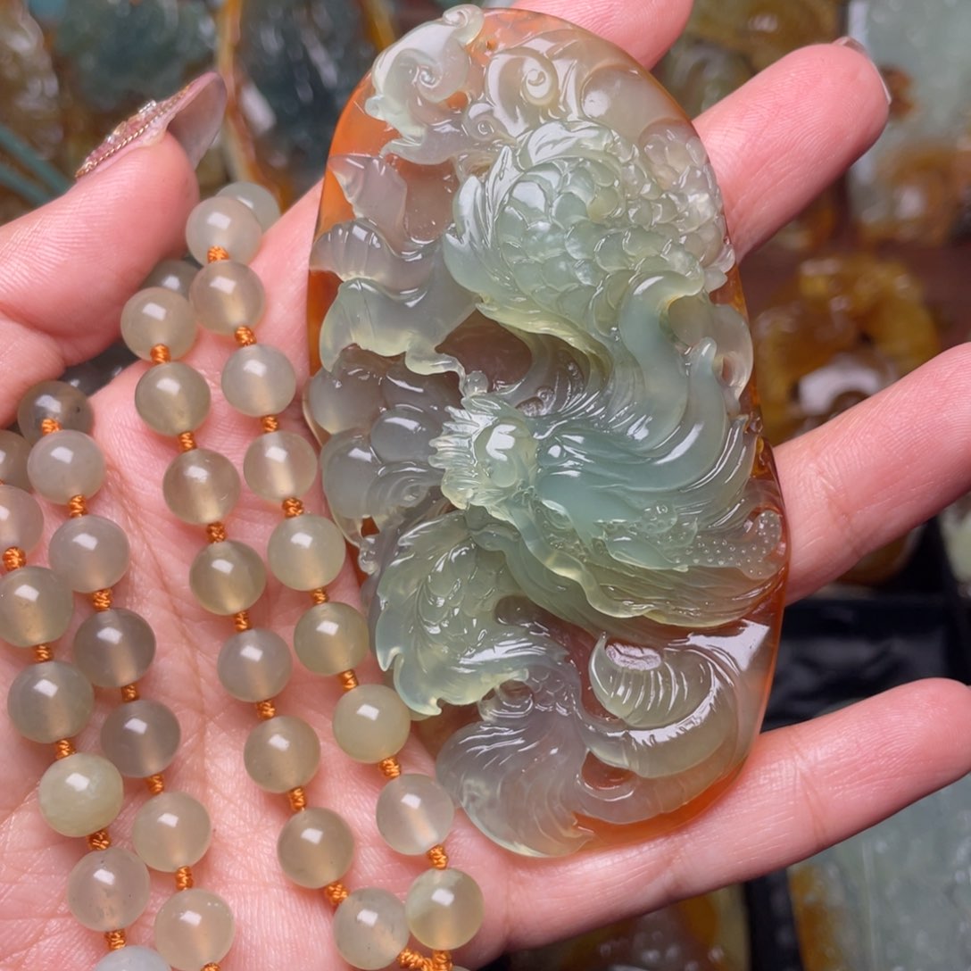 蛇纹石玉颈饰未镶嵌平**淡