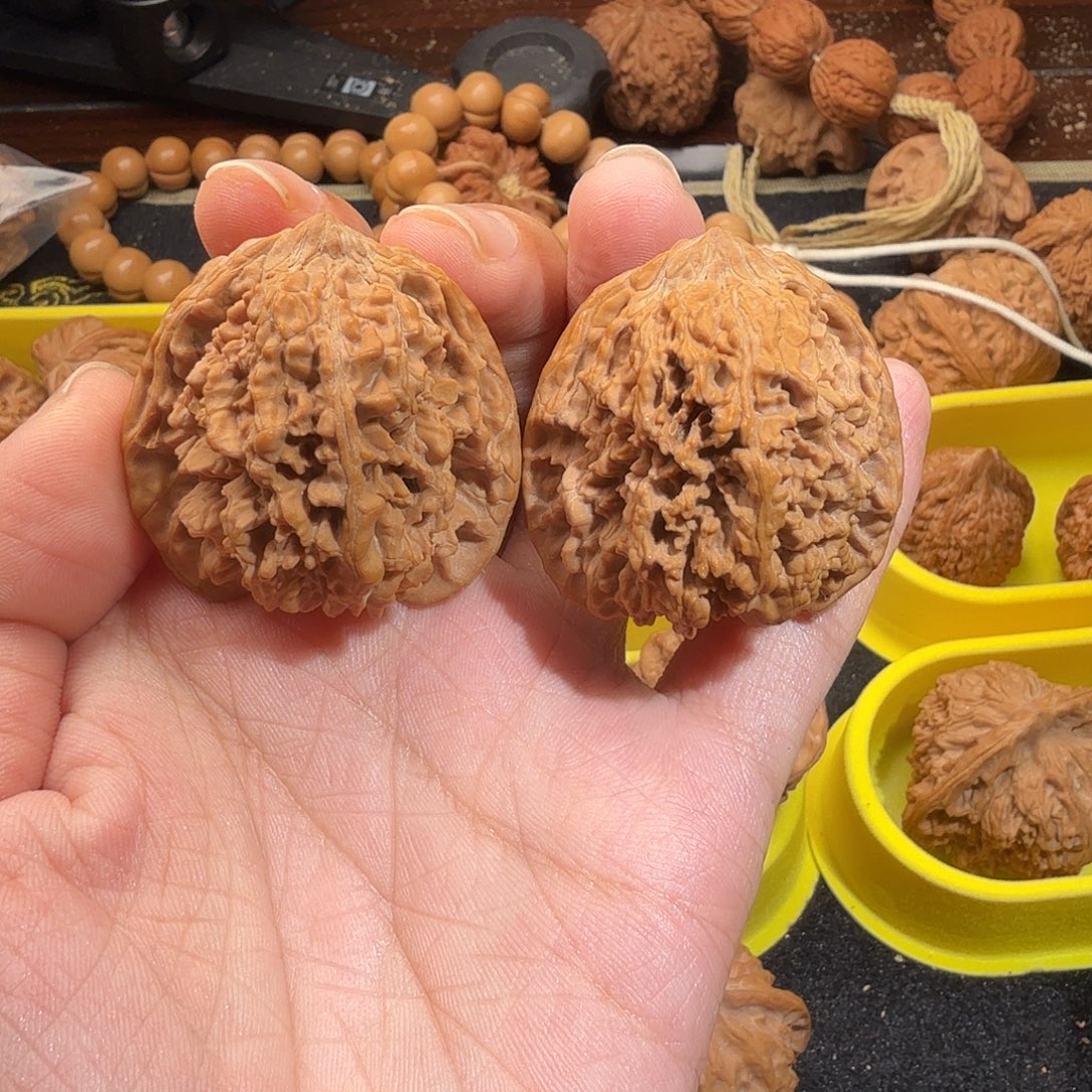 文玩核桃吊坠满天星