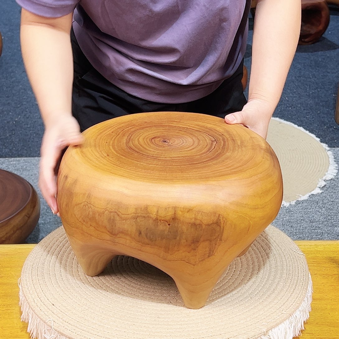 9 号香樟木尺寸：33-33-20cm