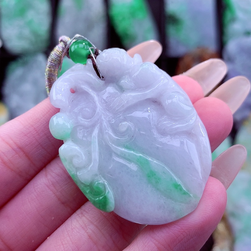 【闪购商品】翡翠颈饰未镶嵌天然