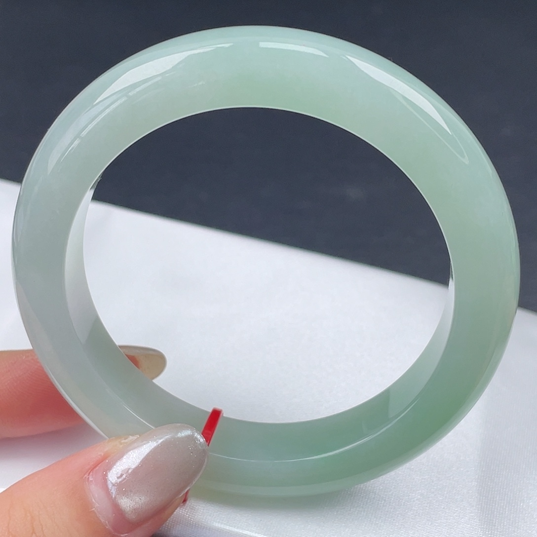 翡翠未镶嵌手镯57圈口