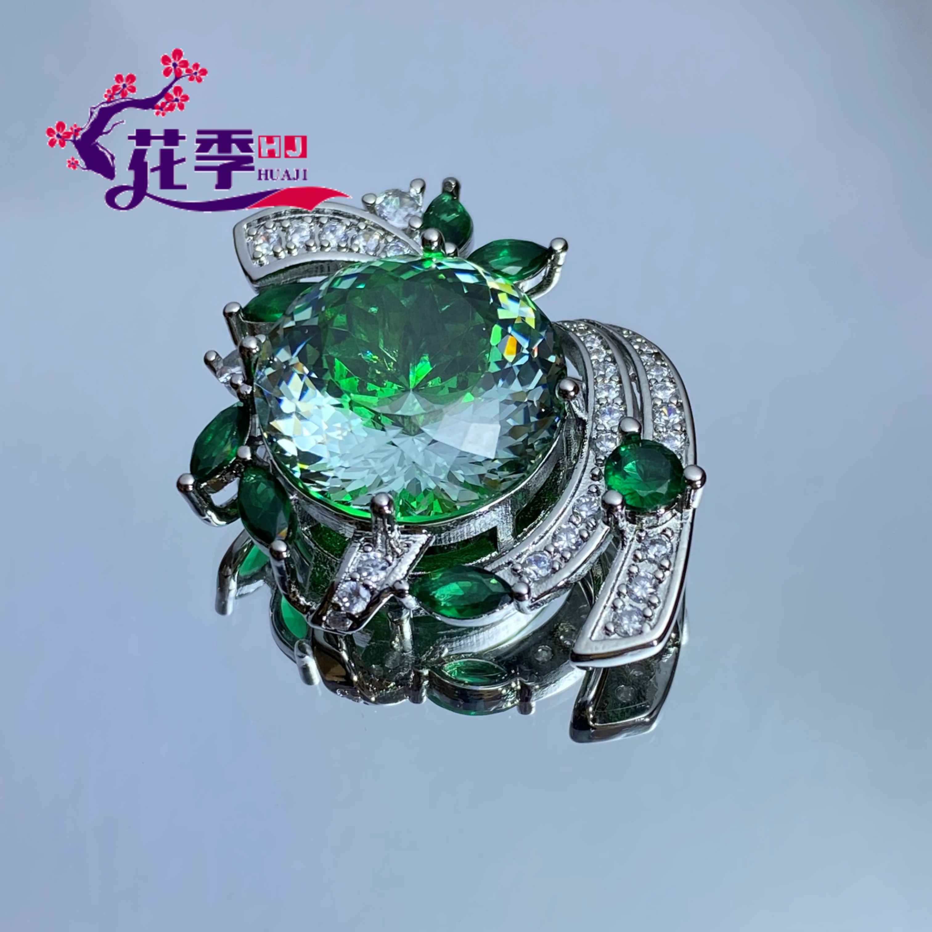 【花季】 原创双色薄荷绿炫彩强荧光吊坠XG31