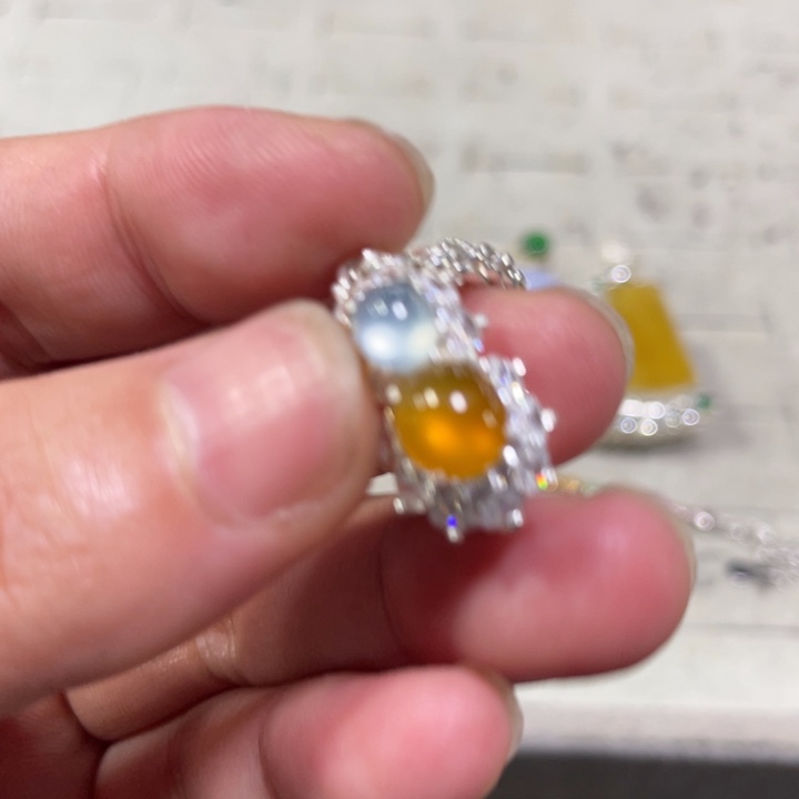 翡翠未镶嵌戒指缅甸天然翡翠