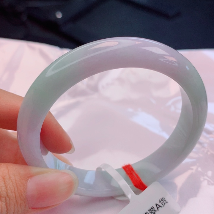 翡翠未镶嵌手镯54圈