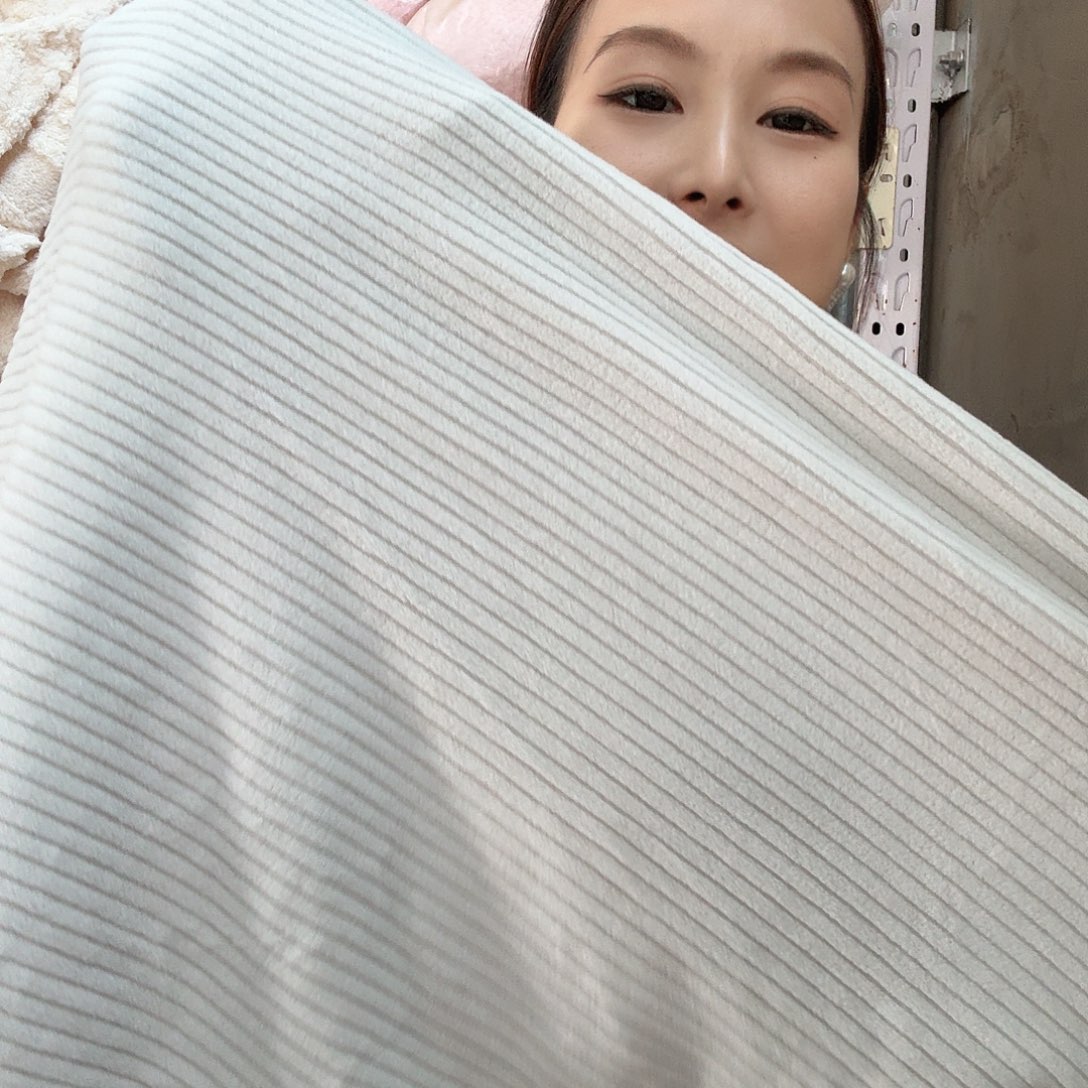 聚酯纤维万能沙发套200 给3 个单人