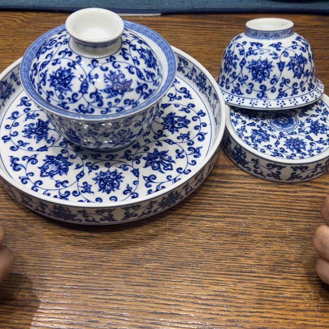 景德镇瓷器精品陈列展品