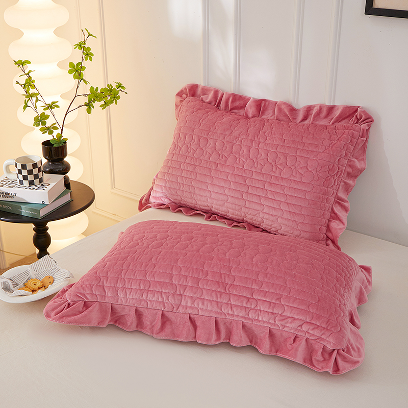 婴儿绒枕套 樱桃绗缝防滑速热一对48*74