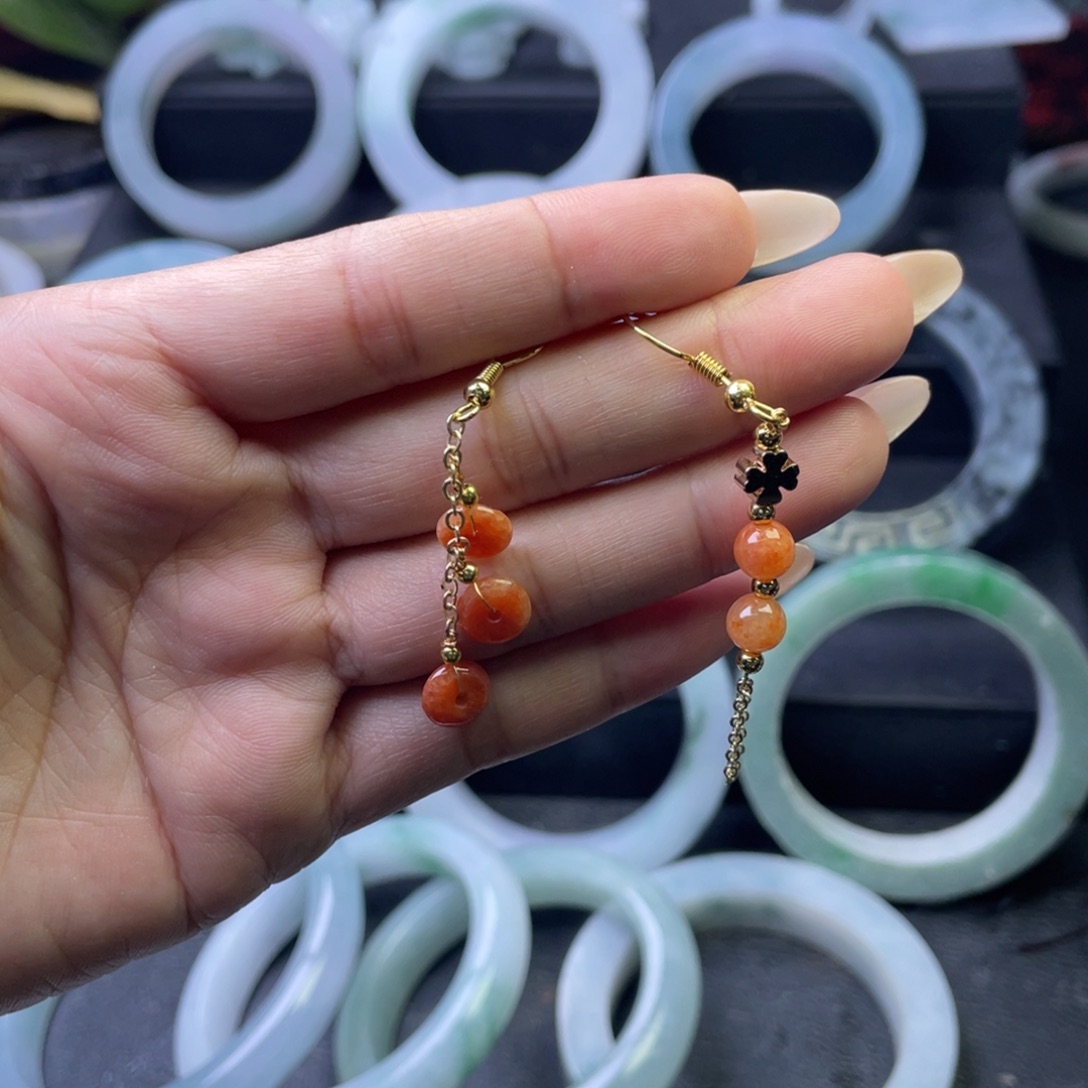 未镶嵌翡翠耳饰多样性