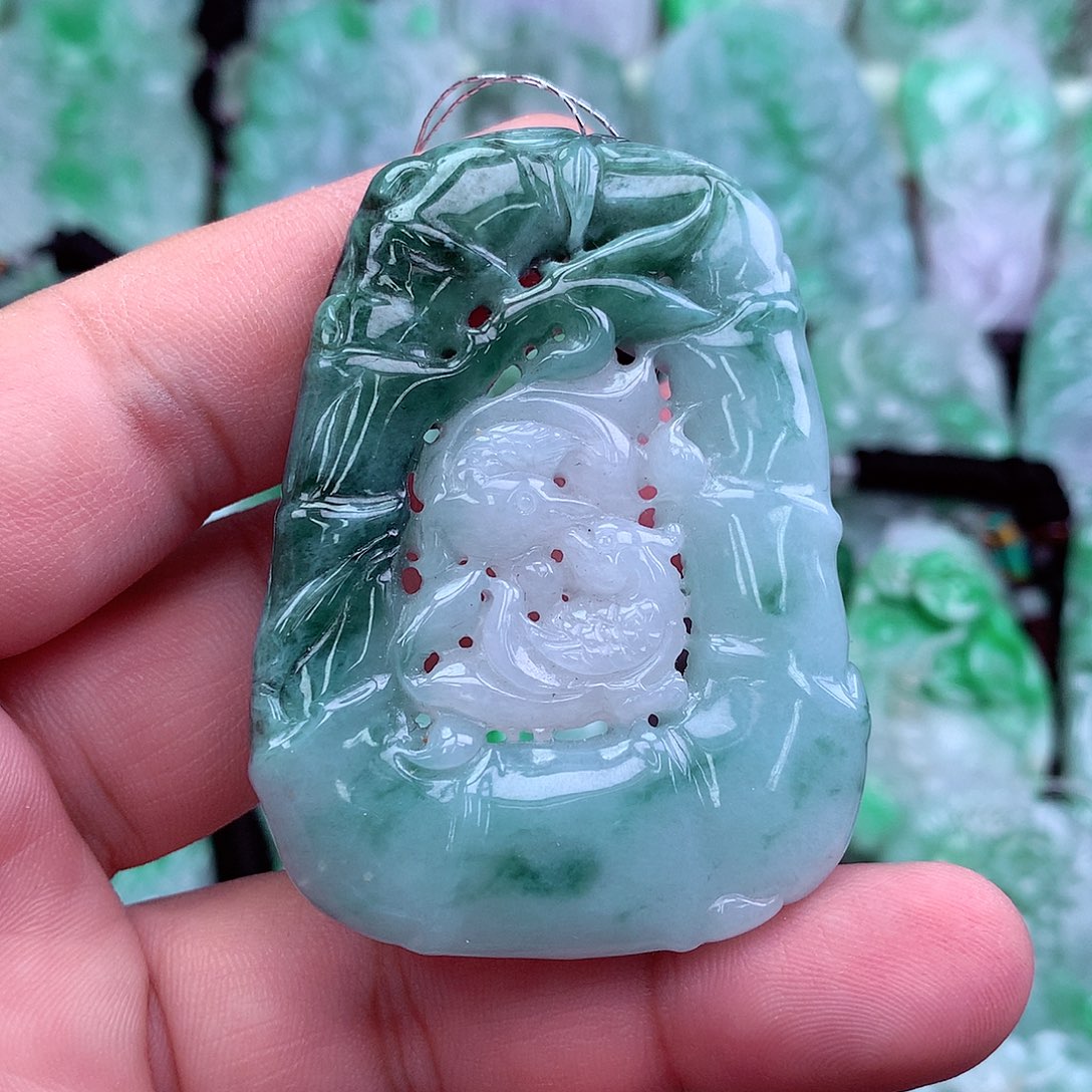 翡翠吊坠(不含链)未镶嵌