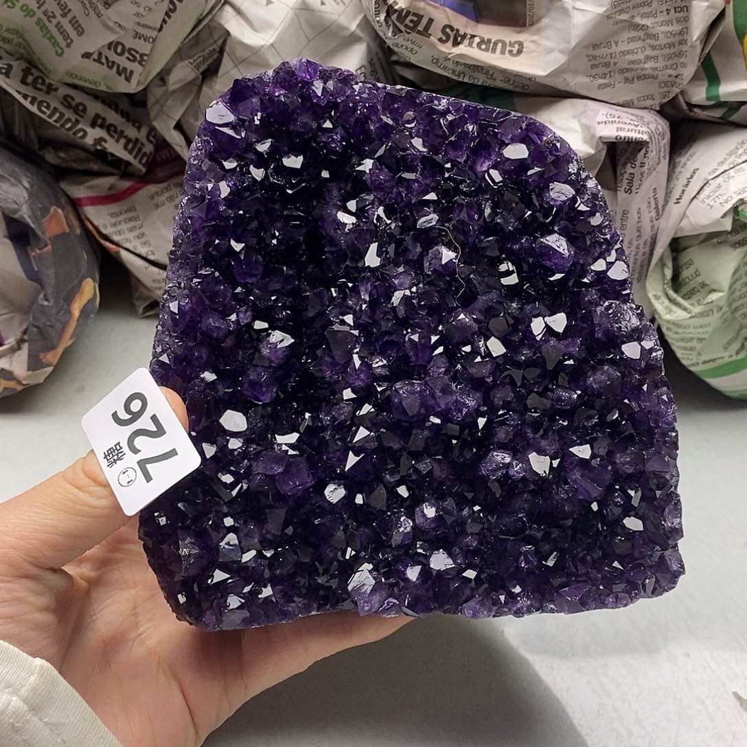 紫晶大型摆件（非配饰）未镶嵌