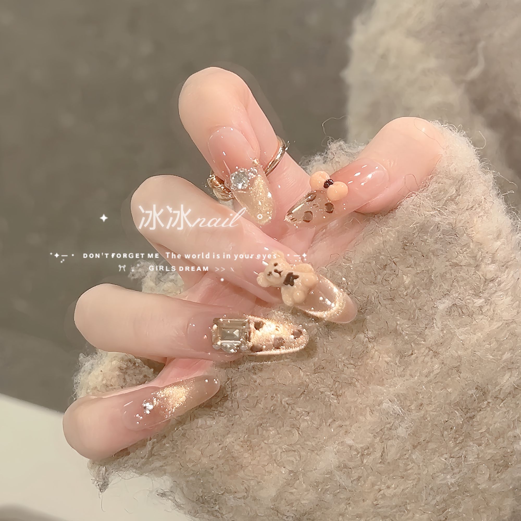 【布朗熊】时尚清新纯欲高级感成品穿戴式手工美甲显白气质