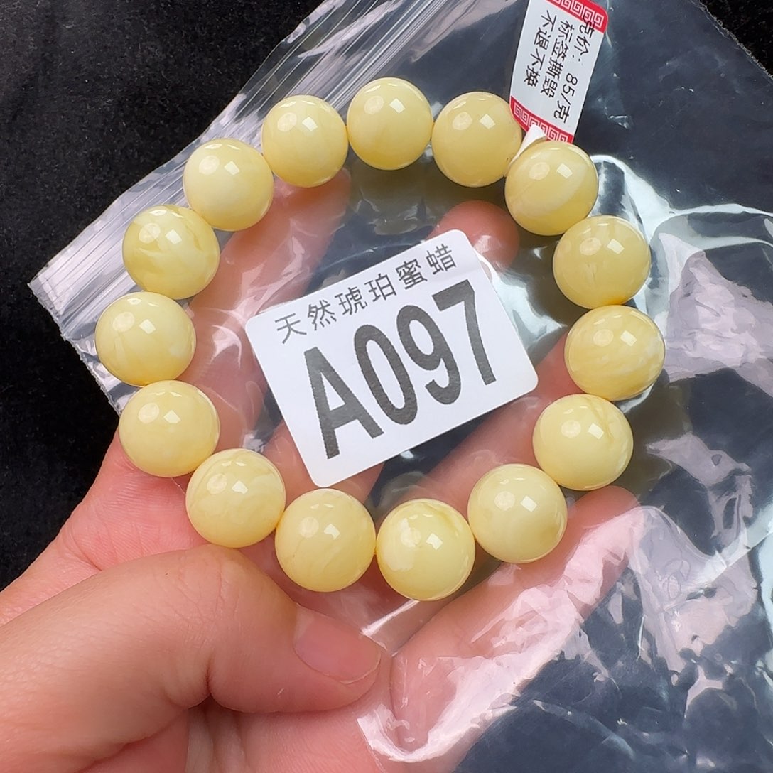 M***ŋ蜜蜡未镶嵌珠宝奇石14