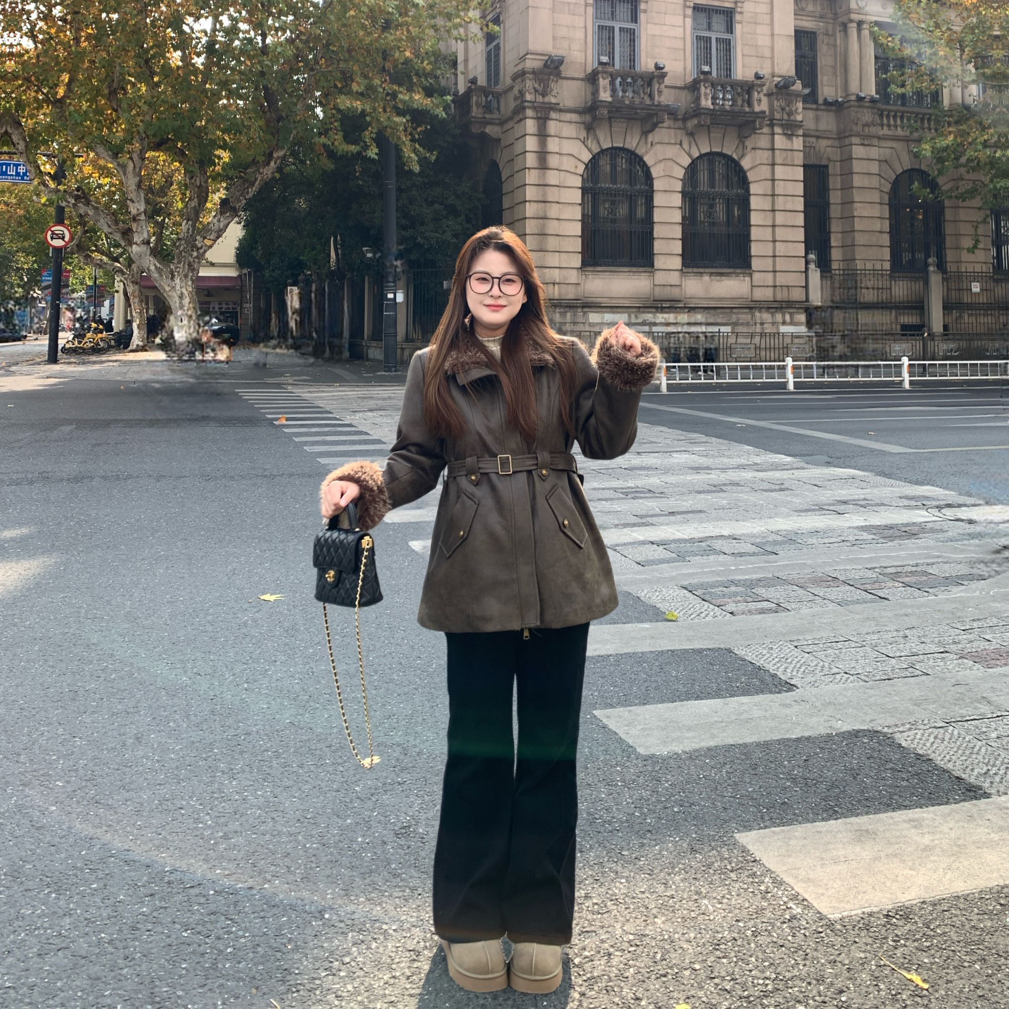 盈盈&南岛风大码女装拼接毛毛外套女冬季时尚保暖羽绒服ZYY2738