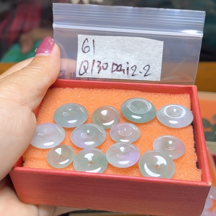 定制翡翠未镶嵌D*i不