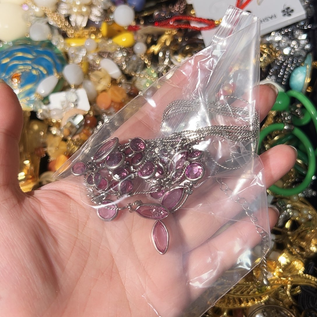 纯铜合成碳硅石胸针