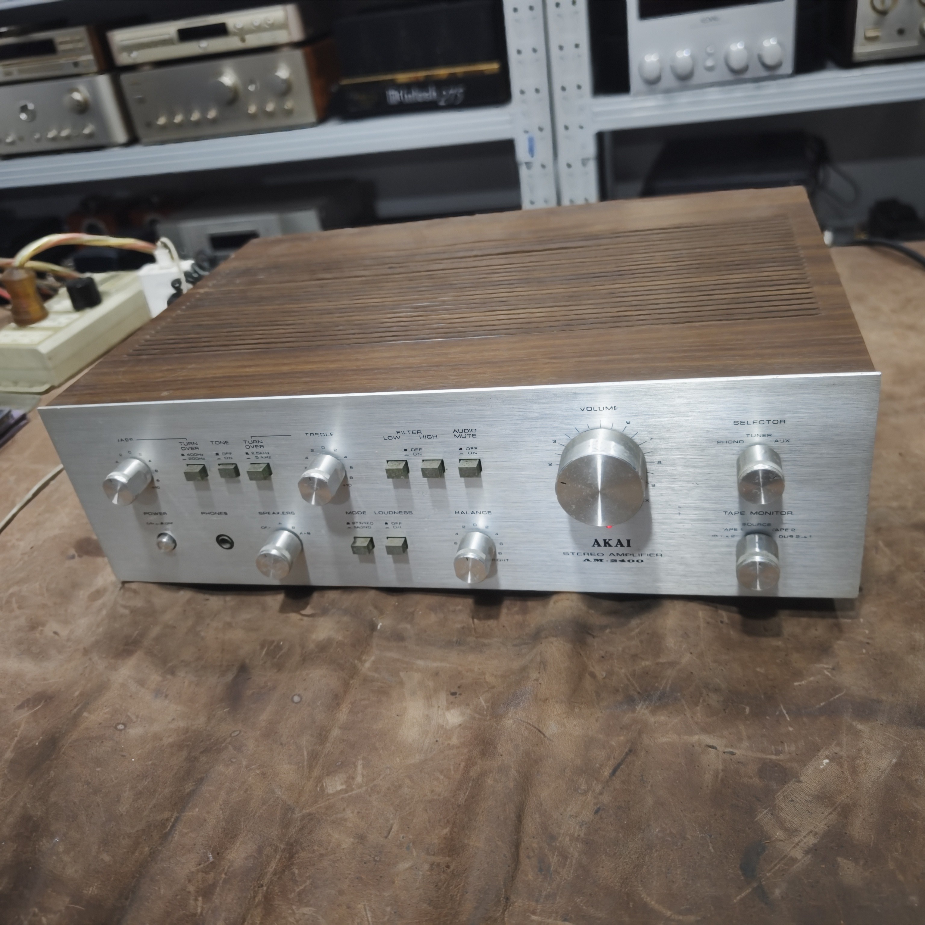 8新  二手雅佳纯功放机2400正常不包邮不支持退换货