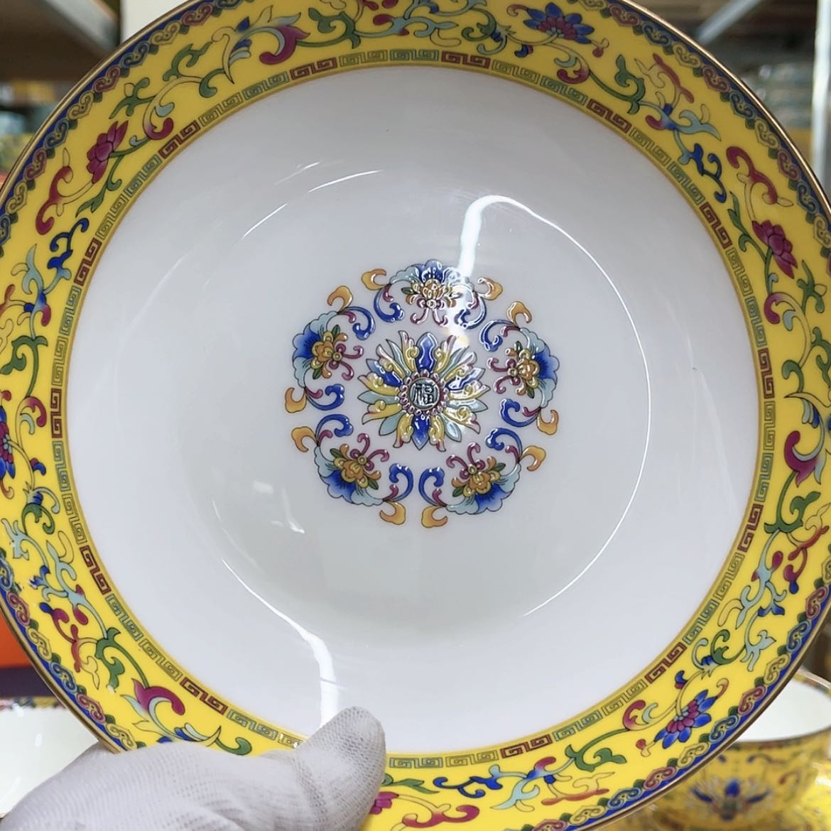 【闪购商品】珐琅8寸4个………………………………