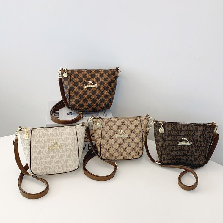 2025年新款时尚百搭简约大气元包包轻奢