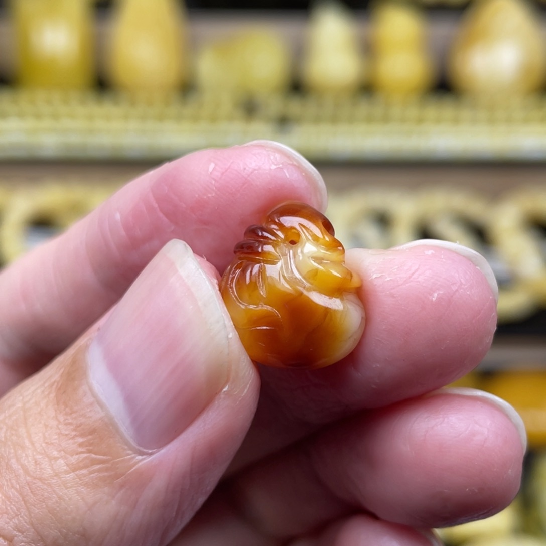 琥珀裸石未镶嵌琥珀蜜蜡