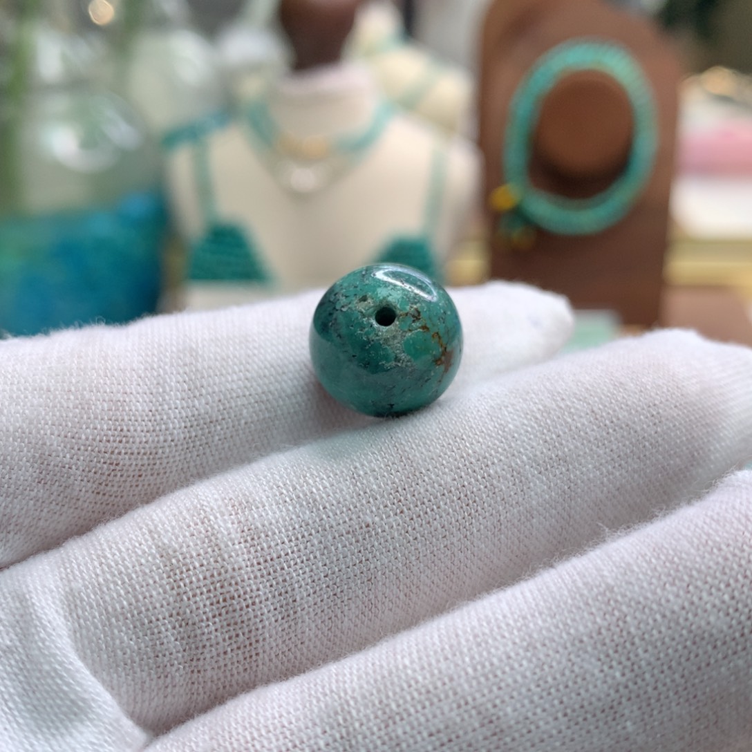 绿松石未镶嵌饰品