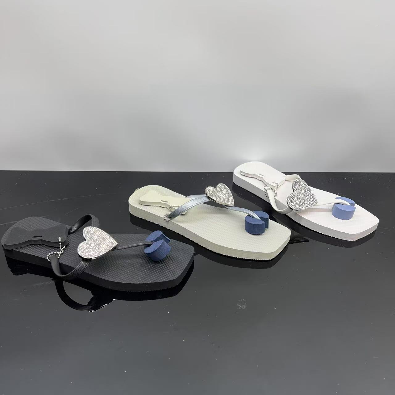 夏季新款舒适凉鞋复古百搭低跟软底时尚休闲人字拖 X 检 330