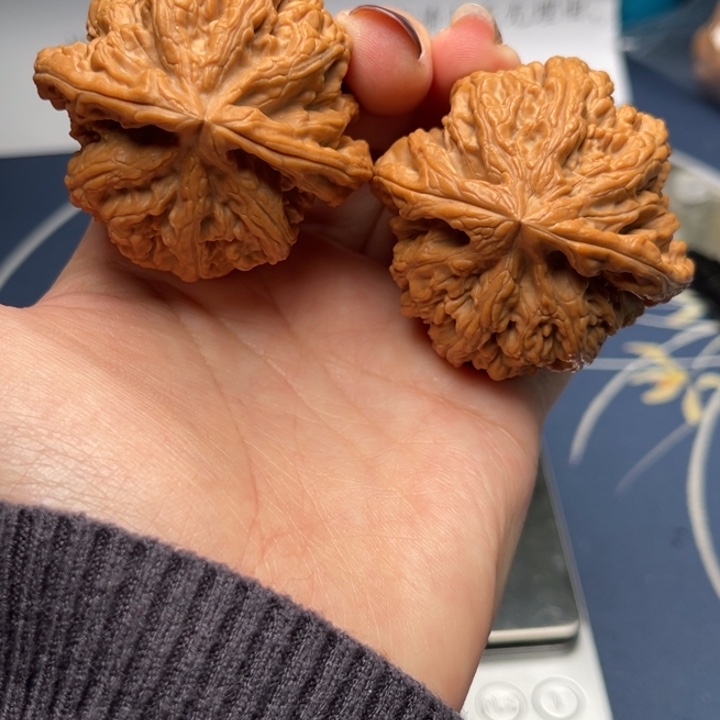 文玩核桃把件粗筋50