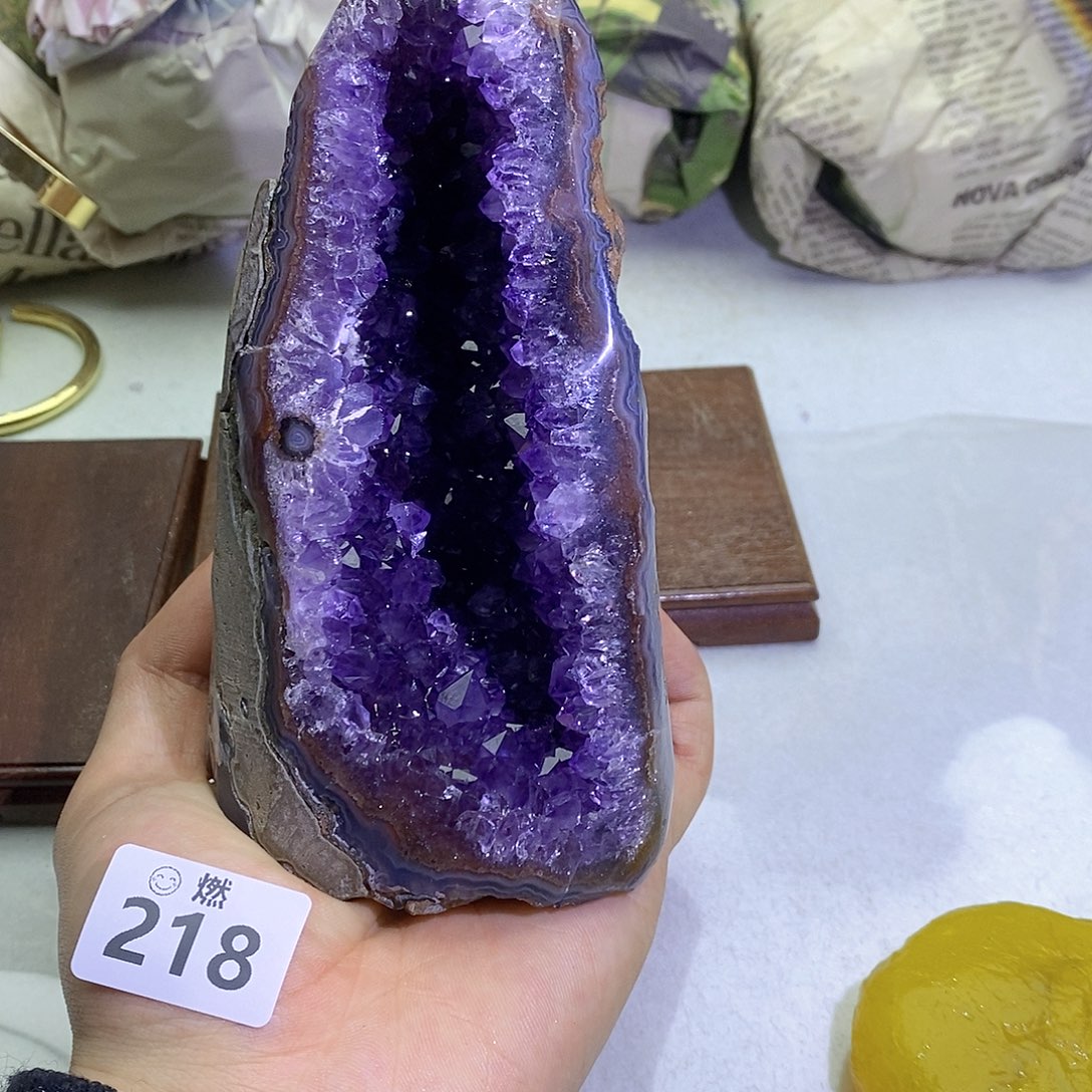 紫晶大型摆件（非配饰）未镶嵌