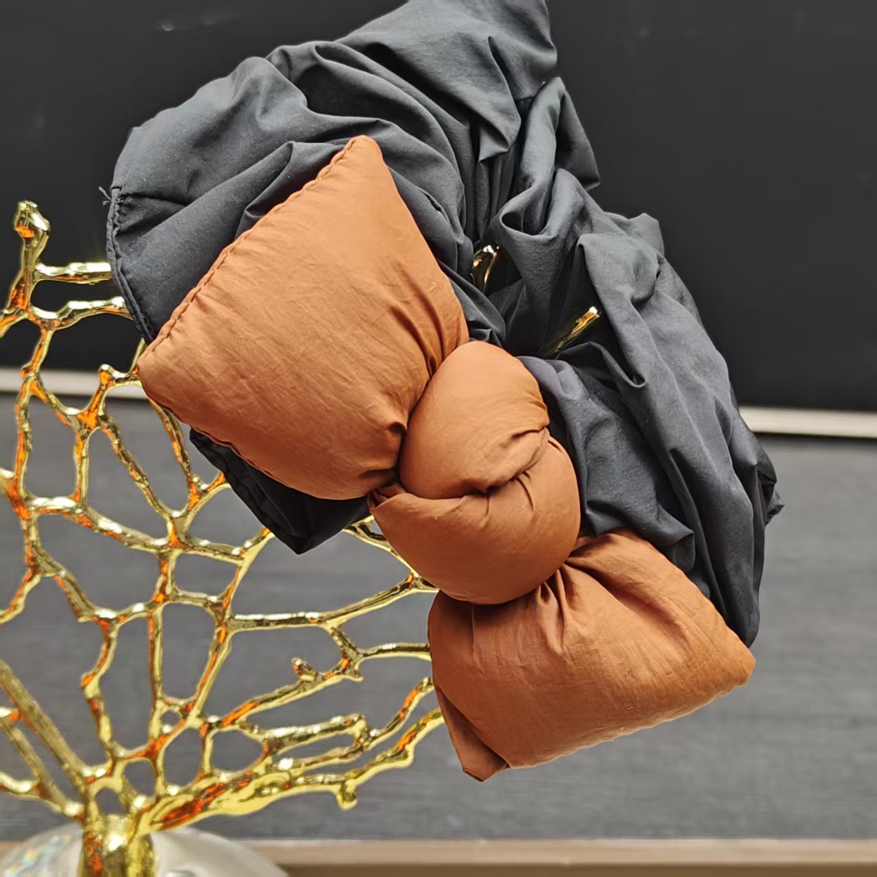 芙奈琪00104高端轻奢发套