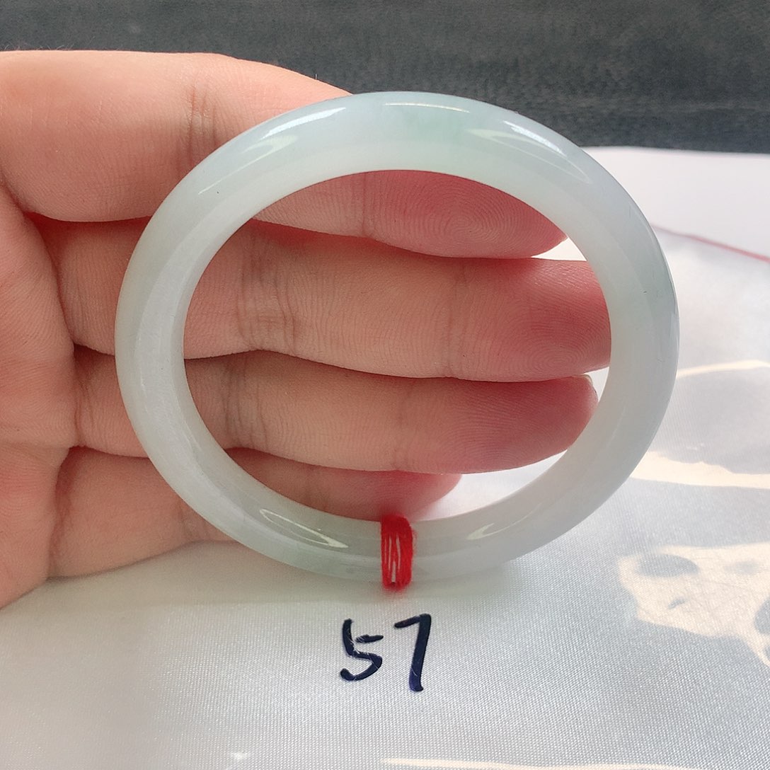 未镶嵌手镯（圆镯）翡翠321号