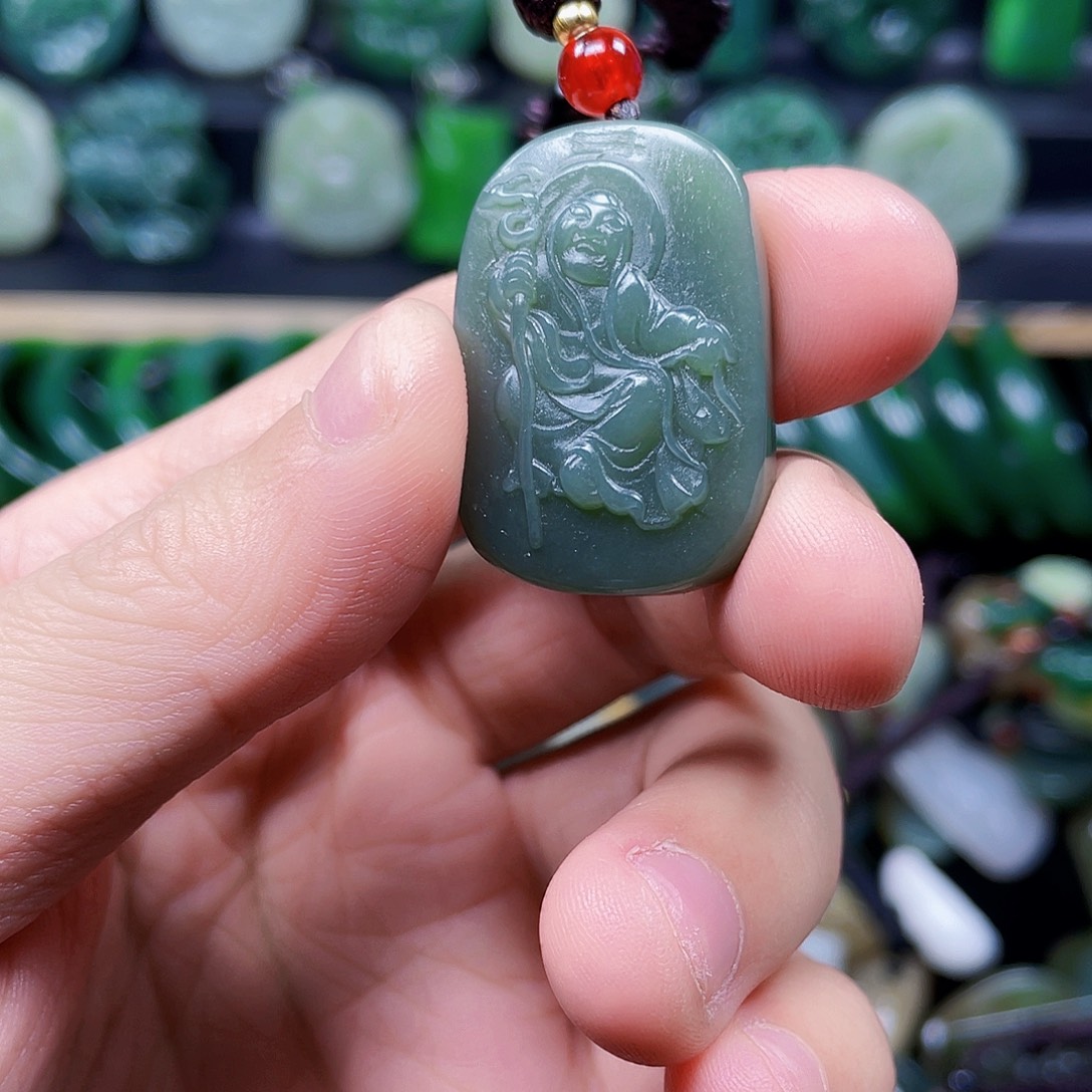 和田玉未镶嵌珠宝奇石