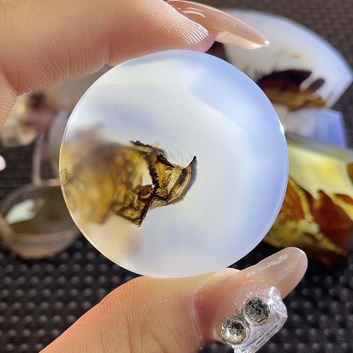 小***8玛瑙/玉髓未镶嵌颈饰