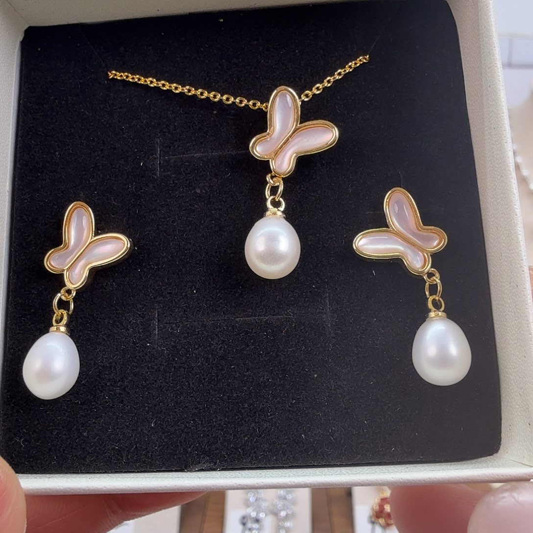 耳饰未镶嵌淡水珍珠