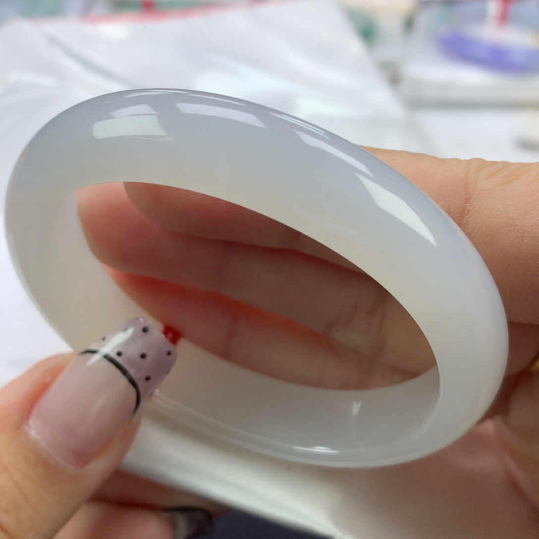 翡翠手镯未镶嵌54贵妃