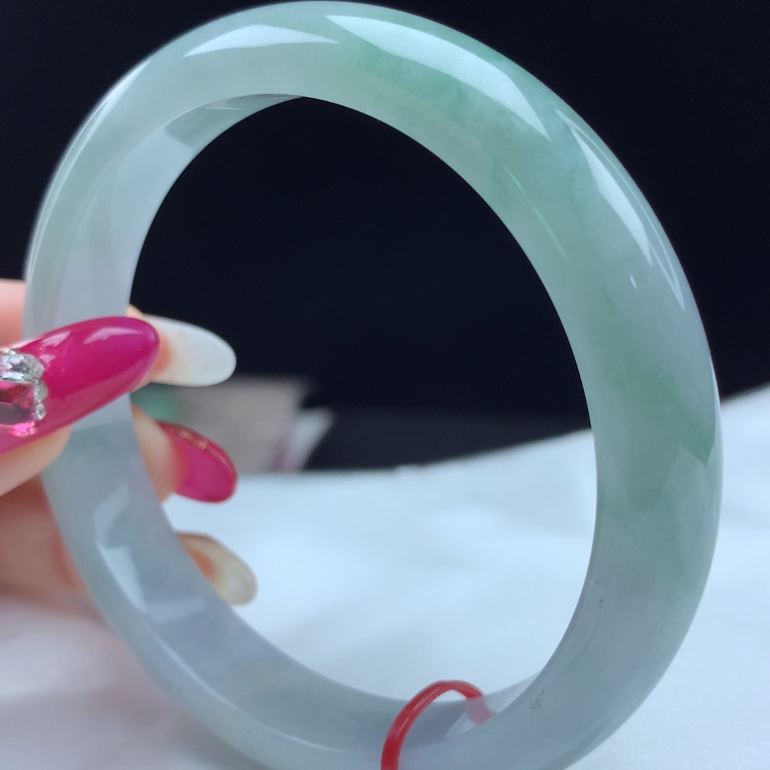 未镶嵌手镯翡翠84039，62圈