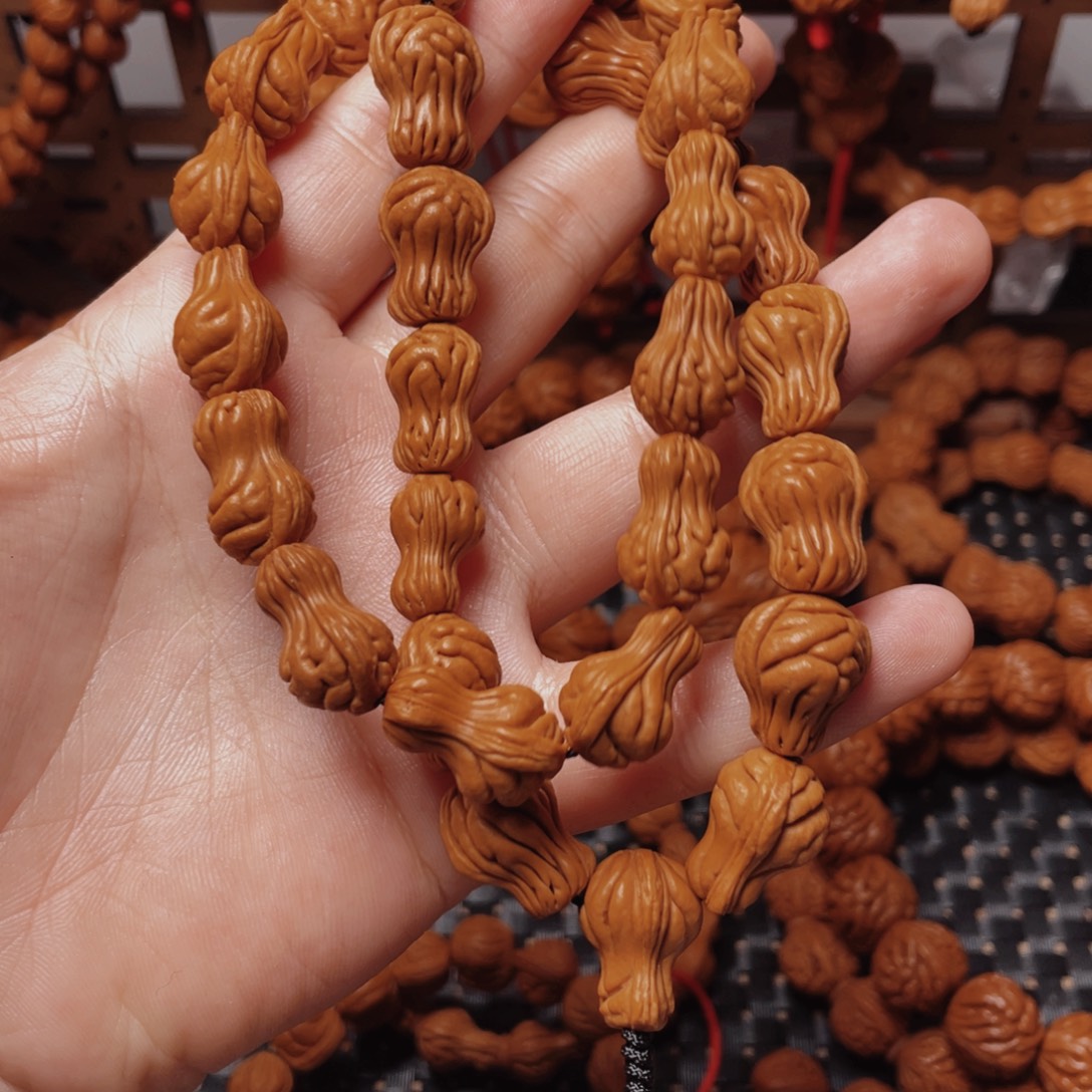 木质类龙纹桃枭手持