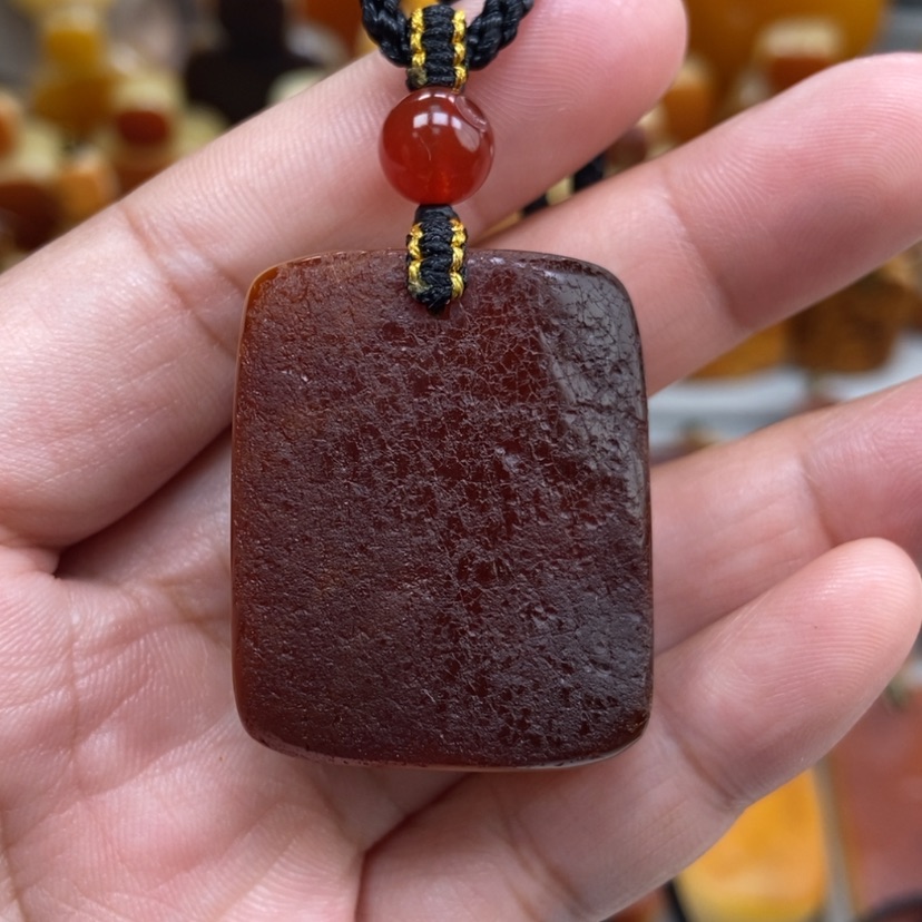 【闪购商品】琥珀颈饰未镶嵌